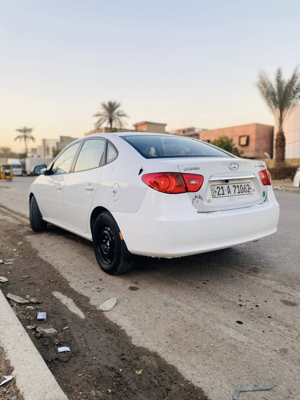 النترا  موديل 2010 خليجي مكفوله عدى بارد بلجاملغ الخلفي مكينة 1600 دكشن ناصي    مكينة فاتح كازكيت بيها تبريد منظومة جديدة صدر امامي خلفي جديـٍْْNeWـٍْْد تخم تايربيها كم رصعة وخسفات زغار باسمي رقم سليمانية دولي هزه ساقطة شرط التحويل بدون وكالة   مكان السيارة بغداد البلديات  السعر(108)
وبيها مجال بسيط هاي تفاصيل السيارة وصورها والرقم
(***********)
