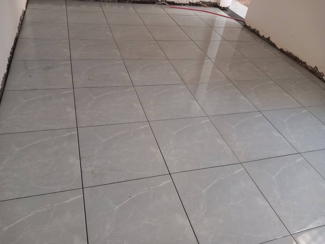 اسلام عليكم خلفه سيراميك جدراي رضيه بايات درج ***********
