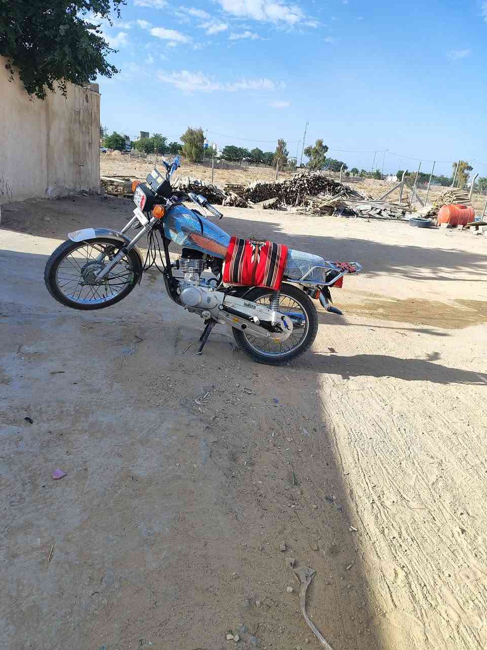 السلام عليكم دراجه للبيع نظيفه كلش مكاني كربلاء رقم الهاتف ***********
