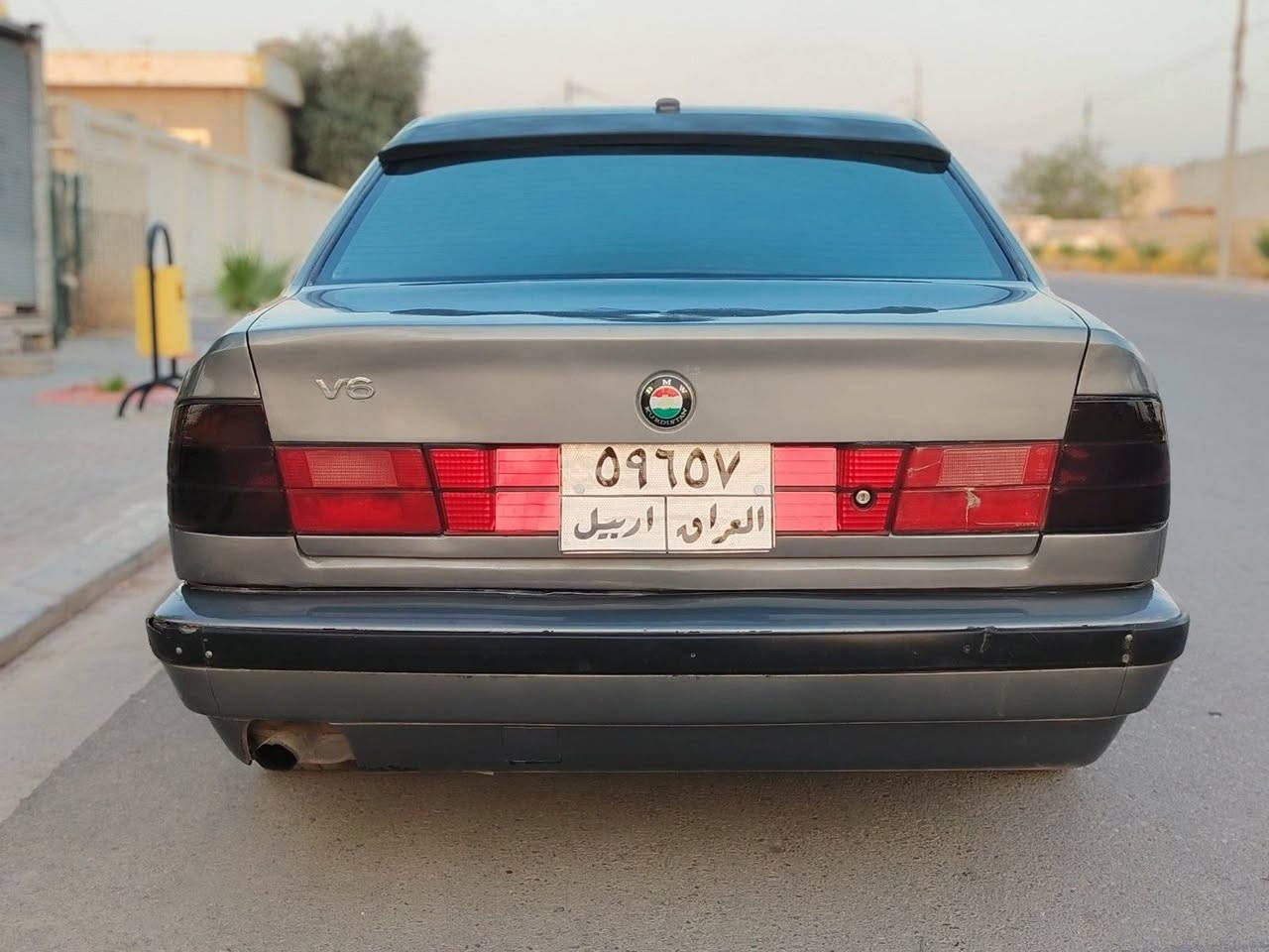 😊بۆ فرۆشتنBMW 520 بەشەرتی بەناوکردن
🤗مۆدیل1990 گێر حادیی گێر ومەکینەی بەشەرتە
🤑سیعیری 40وەرەقە
😱بەشەرتی برانەوە و لێدان پشتی جەمپێکی خەفیفی 😚هەیە دوو جام کارەبایی  4 وەرەقە غرامەی لەسەرە
😌سەیارەکە زۆر جوان و خاوێنە رقم 🤠تلفۆن*********** ڤایبەر و وەتسئاپی لەسەرە☎️
