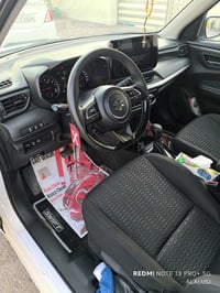 سويفت • ٢٠٢٥ • هايبرد