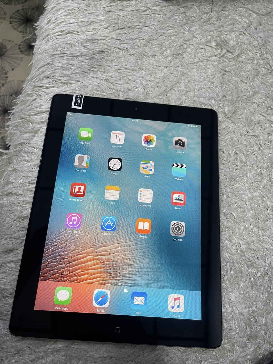 ئایپاد ئەپڵ
گەیت ٢
١٦ گێگا
زۆر خاوێنە نەکرایتەوە کەپسە 
سحری: ٨٥ هەزار


**إذا كنت صاحب هذا الإعلان وتريد حذفه لأي سبب، رجاءا أرسل رسالة إلى الدعم الفني**