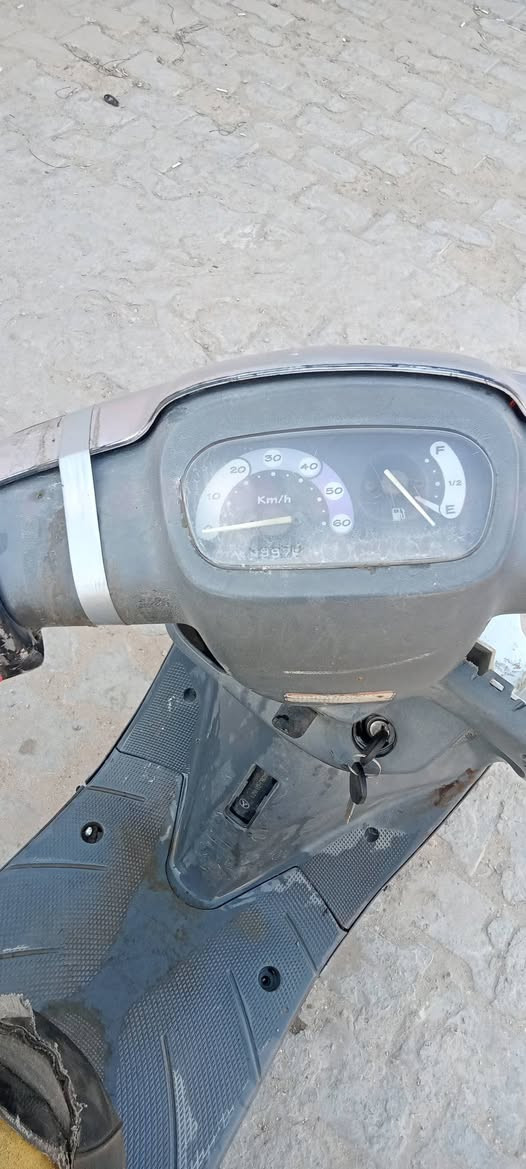 دراجه للبيع بيه محرك يشك شك ناقصه باتري نص هندر مال شغل تخبل دراجه صوته ناعم سعره 180بيه مجال بسيط خاص مفتوح


**إذا كنت صاحب هذا الإعلان وتريد حذفه لأي سبب، رجاءا أرسل رسالة إلى الدعم الفني**