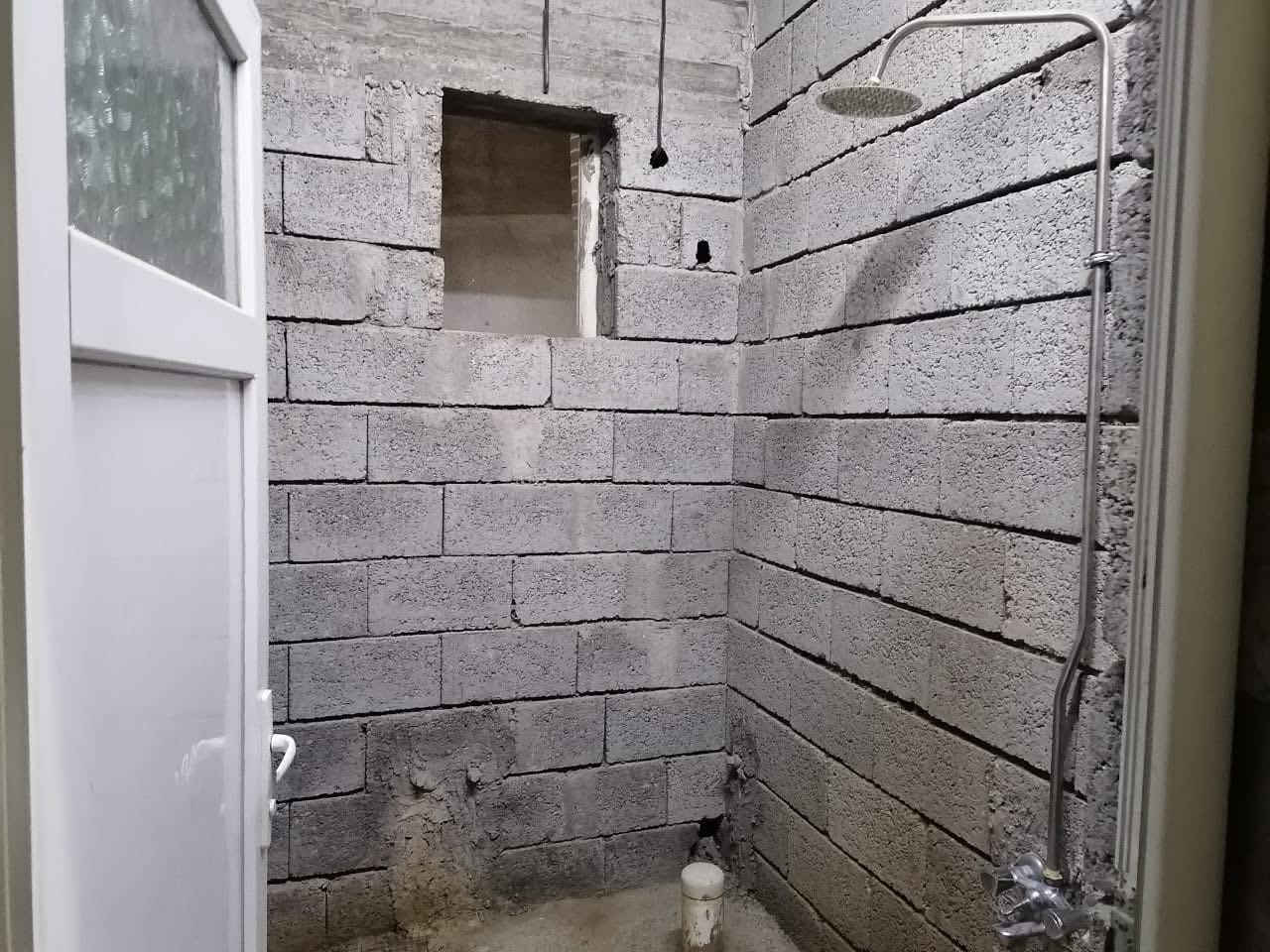 #للبيع
هيكل دوو نهوم بو فروشتن له گه ره كى ئاموزاكان
روبه رى 110 متر واجهة 6

پيكهاتوه له :- 1 ژور نوستن - هول - مطبخ - ميوان - گه راج
نهومى دووه م 1 ژور نوستن - هول - مطبخ 

نرخ 70 مليون 

بوزانيارى زياتر په يوه ندى بكه ن به عقارات ستار اكرم بازرگان

📍ناونيشان : كه ركوك بازارى ئازادى ته لارى ئاسو

***********
***********
