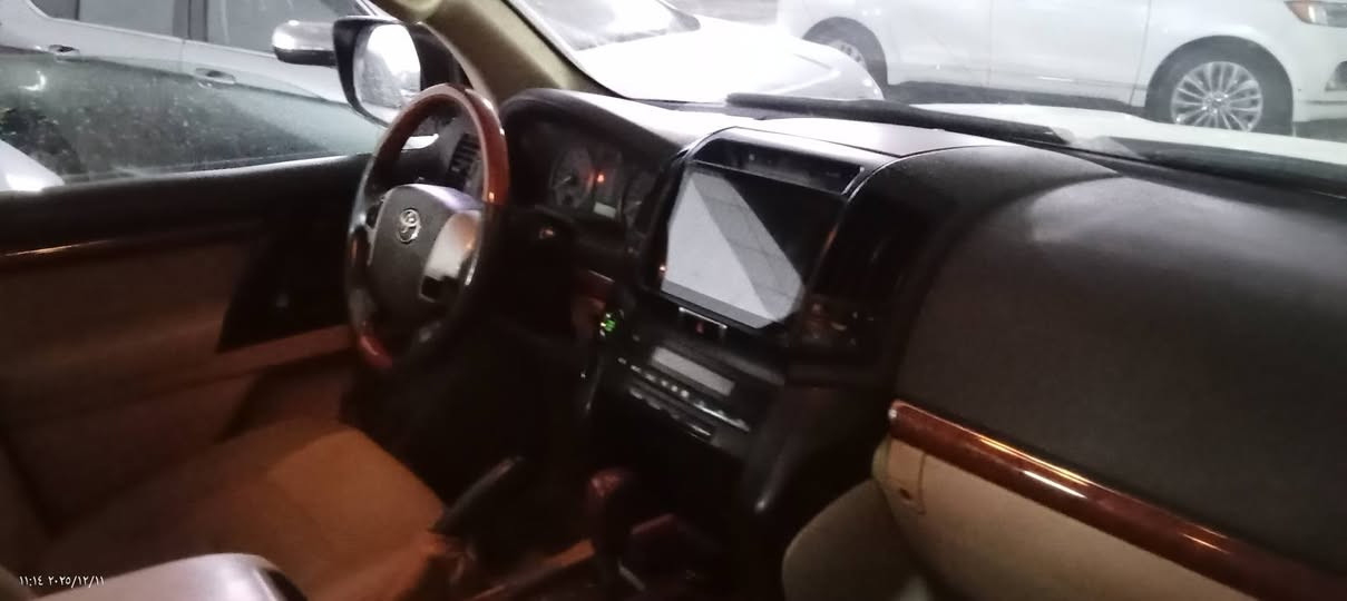 سياره ى تؤيتا لا ند گرؤزه مؤديل 2012 سياره كه لؤك لؤك خاوين به ناو كردن په نجمؤر به. بستك لاى ره قه م سبوغه شه رته  ناو فؤرميكه ناوزه رد سلايد سئ ريز كوشينه جلاده تبريد لمسه سلاجه و به سمه گير مه كينه به شه رته مه كينه نه كراوه ته وه گير تؤماتيك جوار جام كار بيه كاره بيه به شه رته سه سنه وى نؤيه ره قه م نؤيه سيلمانى به ناو شاشه ايپاد كاميره *********** فوول فوول ماوه سفاته أربيل, العراق
