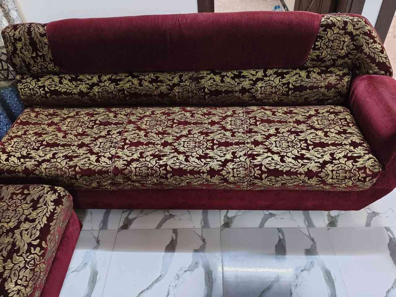 السلام عليكم ورحمة الله وبركاتة اخوان هذا التخم للبيع ثنين كبار واحد وسط وثنين زاويه التخم ثقييل 13 متر و34سم السعر 350 الف وبي مجال


**إذا كنت صاحب هذا الإعلان وتريد حذفه لأي سبب، رجاءا أرسل رسالة إلى الدعم الفني**