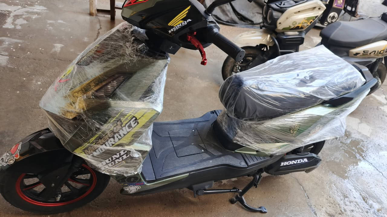 دراجه شحن سكنس فحل
ست بطاريات🔋
ملف ٢٠٠٠
موديل ٢٥
اربع سرع
استعمال شهرين ونص
سعر ٧٥٠


**إذا كنت صاحب هذا الإعلان وتريد حذفه لأي سبب، رجاءا أرسل رسالة إلى الدعم الفني**