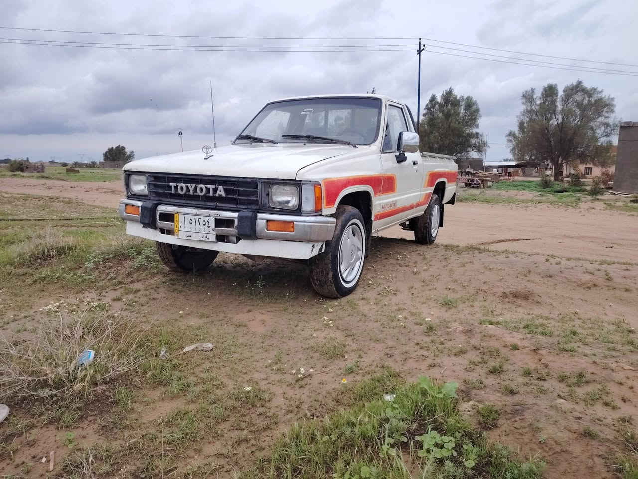 السلام و علیکم بیکم مودیل 1988 رقم بغداد خمسه کیر کروسیده المکان دیالی السعر 48 وبیها مچال قلیل الستفسار عل ***********
