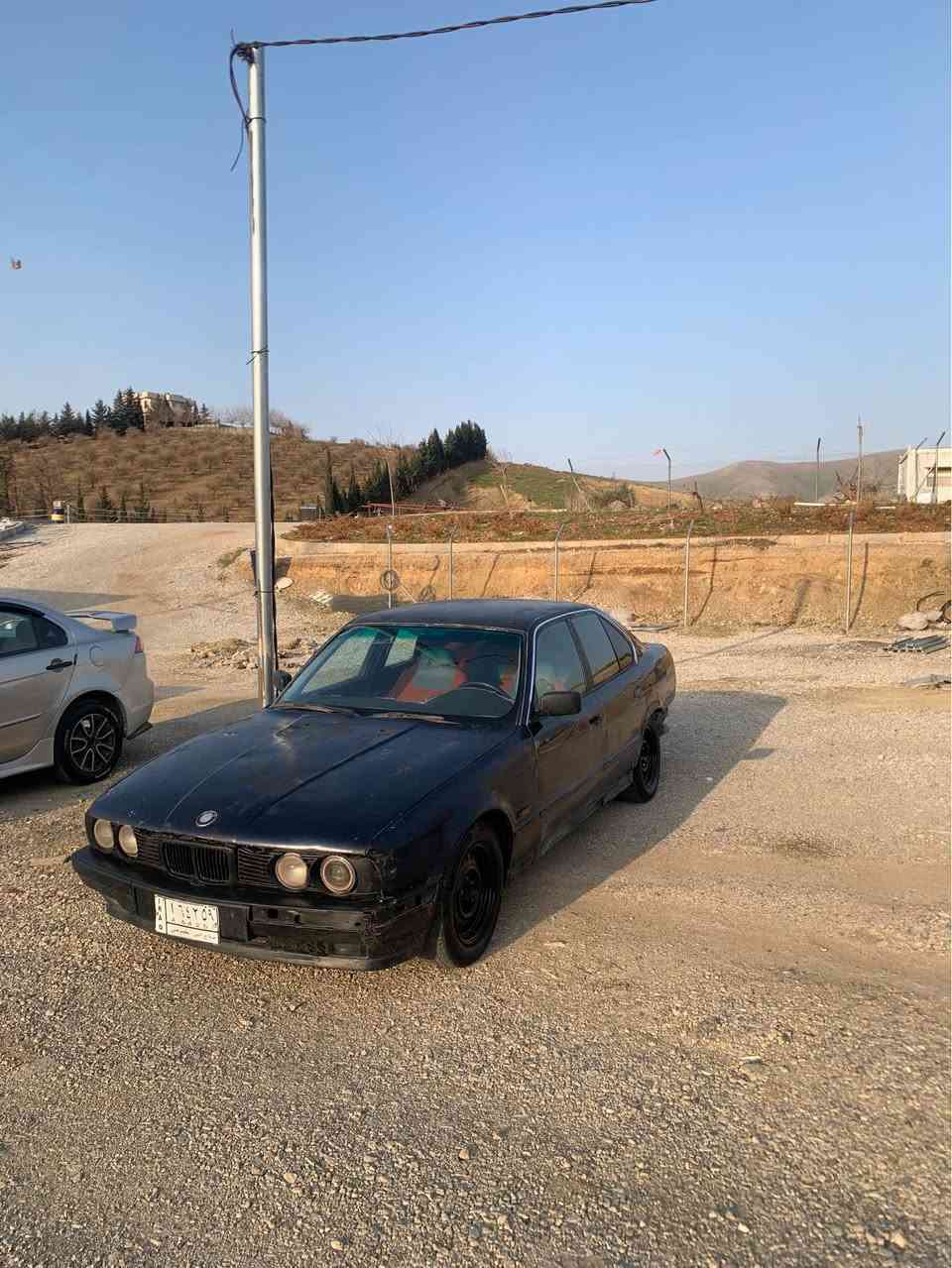 بەناوی خوای گەورە فرۆشتن و گۆرینەوە ❤️BMW ١٩٩٢ مەکینە ٢٠ کەپسی گێر عادی علوجە سەیارەکە کەفیلی مالی مەدەنی موو سوو براوەی دەکەم دەعمو لێدراوی نییە گێر و مەکینە بەشەرت کارەبای بەشەرت هەموو گیانی بەشەرت ئەفرۆشم قفلی ٩ گەلەیە لەسلێمانیم *********** السليمانية, العراق
