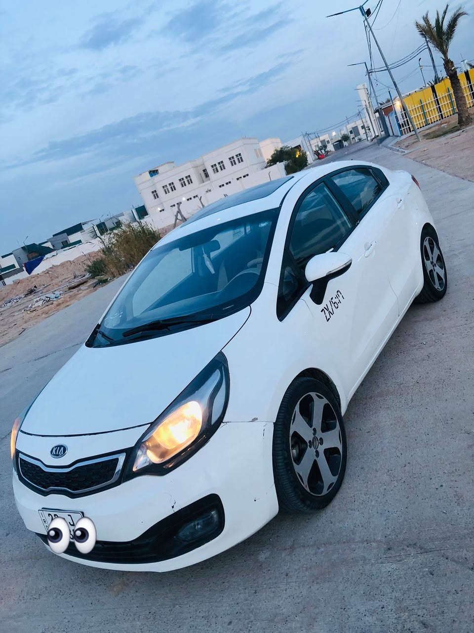 للبيع كيا ريو موديل 2012 اربيل جديد شرط مداور او وكاله فول مواصفات سيارة كفاله عامه ما عدا بارد قليل بجاملغ الامامي كير ومكينه 1600 وحداديه وتبريد وتخم تاير كفاله السعر 88 بيها مجال قليل مكانها نجف 
مكلف بالنشر 
***********
