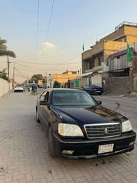 كراون ادوات 2003 مكصوصة شاصي وليبل اصلي مثل ما موضحة السيارة اربعدكم  ...