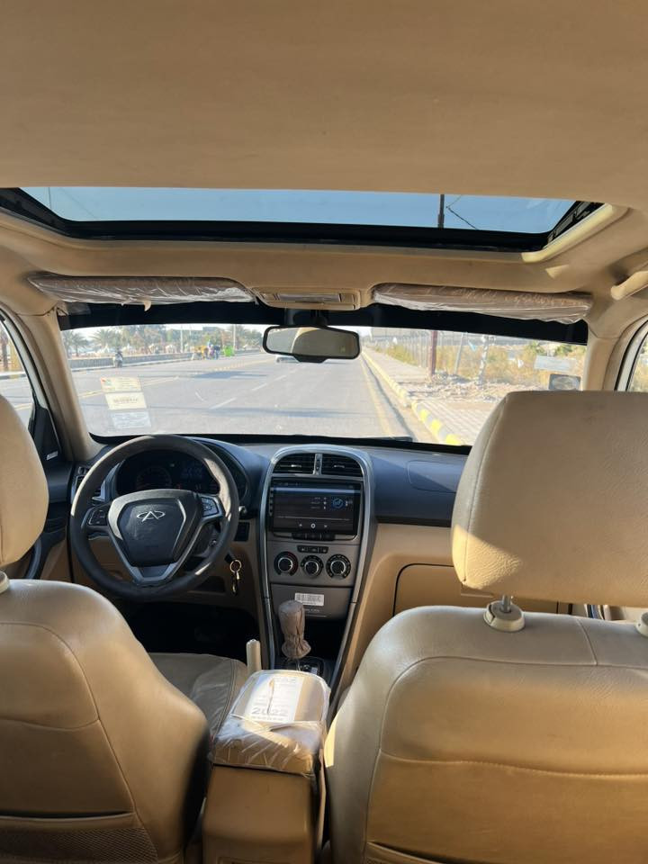 السلام عليكم تيكو موديل ١٣
رقم بغداد بأسمي سنوي وهزه ورقم جديد 

سياره حلوه ونظيفه وكلها جديده 

كير 

مكينه

كير 

تبريد

شاشه  

تخم تاير

ادامه كامله ع سياره نظيفه كلش كلشي  شغال بل سياره جديده 

السعر ٦١

مكانها كوت 

***********
