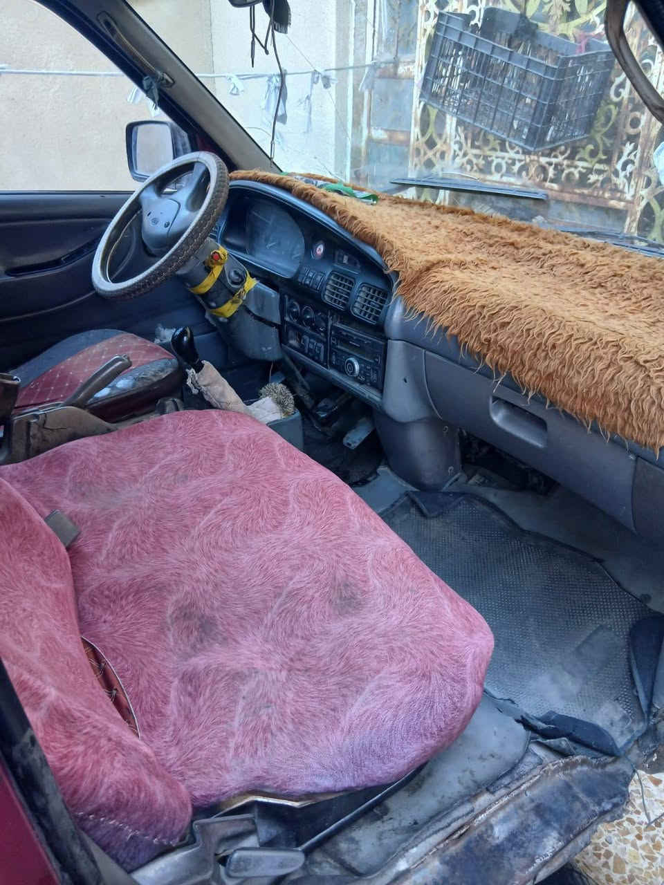 سلام عليكم بريجو96 كير مكينه تخم تاير
رقم بصره معاملته كامله مكان البصره
السعر30 وبيه مجال رقم ***********
