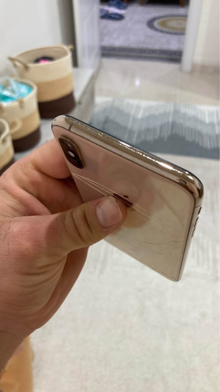 İPhone XS Max 64gb battary 75 A tanha sahsay gorwa baki bashart shasay gx aslı larasa nrxi 130 hazar أربيل, العراق


**إذا كنت صاحب هذا الإعلان وتريد حذفه لأي سبب، رجاءا أرسل رسالة إلى الدعم الفني**