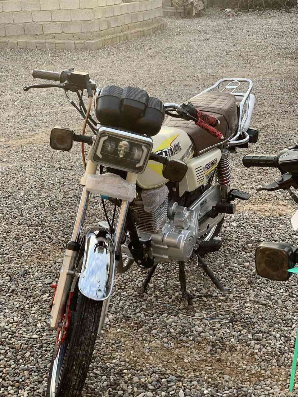 السلام عليكم
ماطور سافان سلولنك للبيع
محرك ما مفتوح موديل 23
السعر 580 وبي مجال 
اتصل وتدلل 
***********
