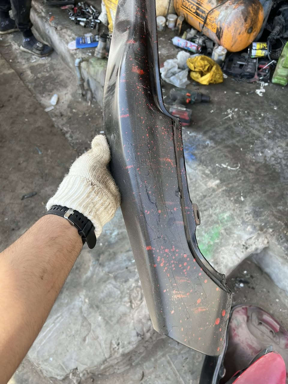 باندا 250cc
سلام عليكم دراجه باندا عادي مو كرستال 250 كفاله كهربائيات وبوشه وبكن كله شغال بيها بس ولفات وكم يخبل ناريه تخبل سلف جديد باتري جديد بلكات جدد والله مفارغلها الدراجه كله على وضع البلادي تجيً تفحص يلا تاخذ مابيها نقص برغي كل اغراضها موجوده وعيوني تشلعوهن هاذا رقمي ***********
نجف الاشرف كوفه شارع المعمل امام مجمع المختار السكني السعر 450 الف 💵
