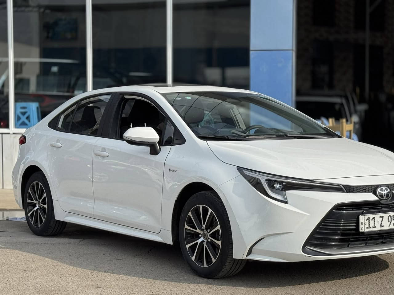 يا الله 🙏
للبيع فقط بدون مراوس

تيوتا كورلا 2025
هايبرد ليفين HEV

ماشية 30 الف كيلو متر

رقم بغداد الجديد 
تحويل ثاني يوم 

مواصفات فول 1/1

فتحة
كروز كنترول
دبل حساس امامي خلفي
بجم ليد
ليد خلفي
زنون
مود درايف
بصمة
كراسي مخمل كنتارا

الخ من مواصفات 

مكفولة من التبديل والصبغ 
بيه رصعة بسيطة ب بنيد + خدوش ناعمة كلش ب دعامية 

السعر 152$ بي مجال كلش قليل

عنوان بغداد البياع 
***********
