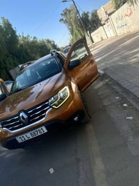 رينو دايستر 2019 ماشيه 40 الف جديده بدون صبغ مدوشمه كاعيه وكشنات يعني ...