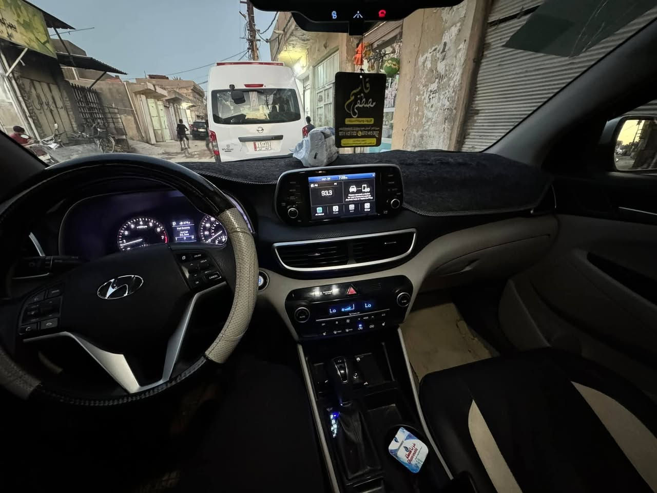 السلام عليكم توسان 2019 ماشية ٥٨الف ميل وارد امريكي حادثة فقط بنيد لالغود ولا شواصي رقم بابل بصمة ابواب وتشغيل محرك 2400  سايد بريك بصمة رادار تحديد مسار رادار جانبي بالمري شادلة منضومة عدسات لد تبريد خير من الله السعر ١٩٠  اوبي مجال *********** عنوان الحلة
