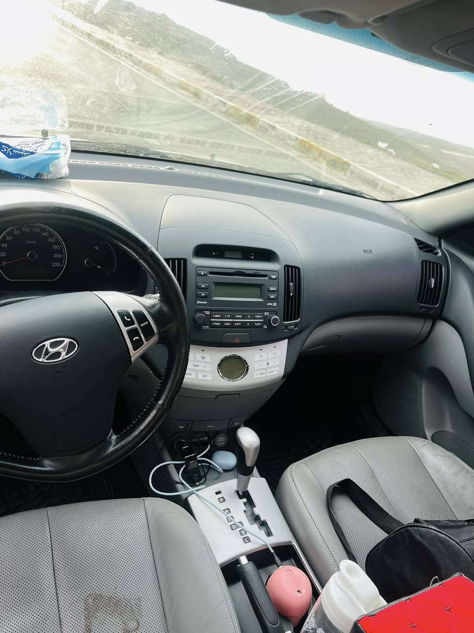 السلام عليكم افانتي كصه جديده موديل 9 
كير محرك صدر تايرات كلها شرط ومثل الي بلصوره السياره حلوه ونضيفه حيل السعر 42 مكاني الزوية جماعت ال38 و39 مابيع قبل لا تخابرني😁
***********
