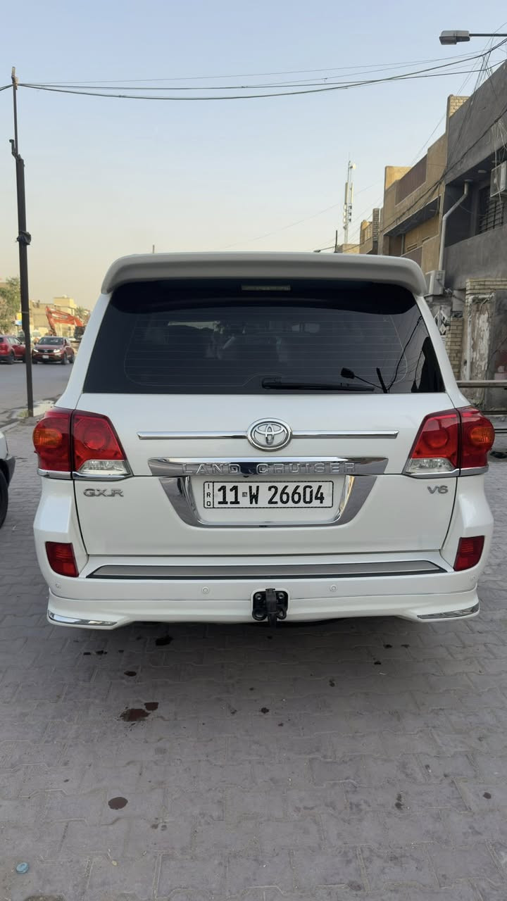 لاندكروز مديل 14 جديد جدا رقم بغداد ***********
