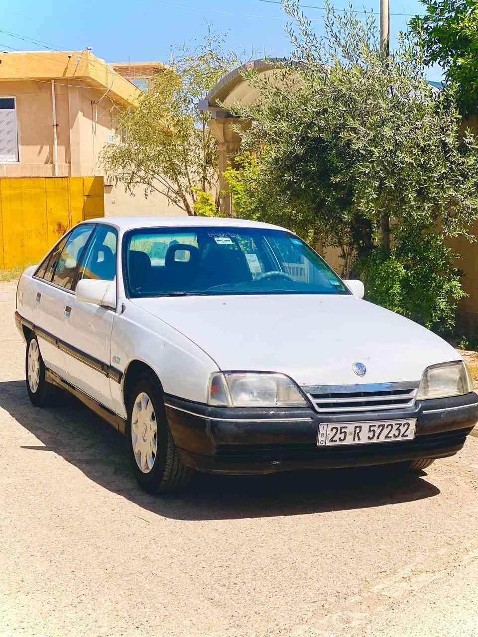 سلام عليكم
اوبل اوميكا للبيع
موديل/ 1989
سنويه لغاية 2029 ( باسمي )
سياره مكفوله كهربائيات شغال نضام تبريد غير شغال 
وارد ياباني 
شرط التحويل والغرامات 
عنواني كركوك للاستفسار اتصال 
بالرقم ***********
