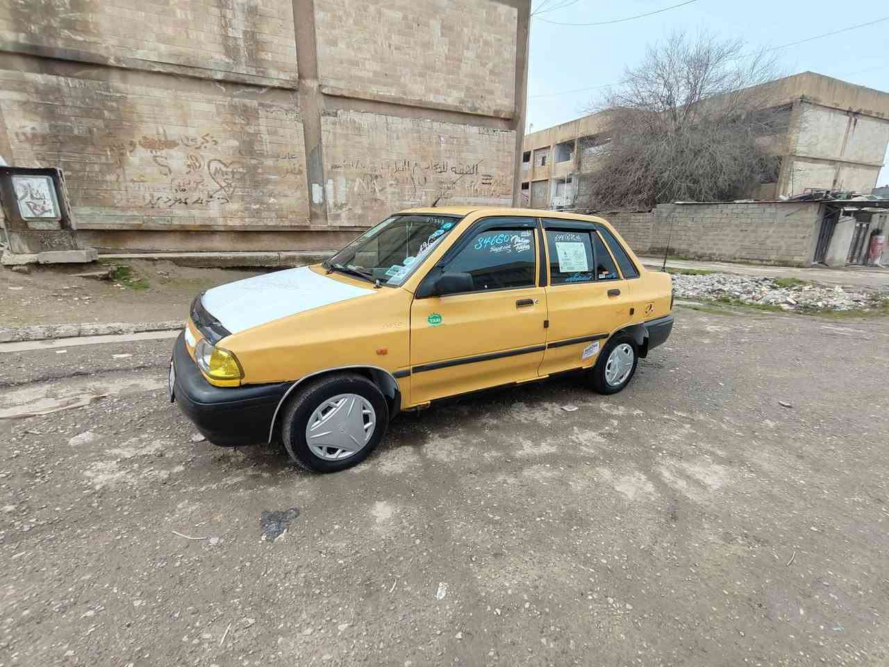 السلام عليكم سايبا 2011
هيئه وغرامة صفر رقمها انكليزي كاربون بانزين بيها سيارة نضافة خير من الله السعر 24 شرط الوكالة والتحويل مشروع وطني  تتحول بالموصل شرعيها موجود بالموصل ايضا


**إذا كنت صاحب هذا الإعلان وتريد حذفه لأي سبب، رجاءا أرسل رسالة إلى الدعم الفني**