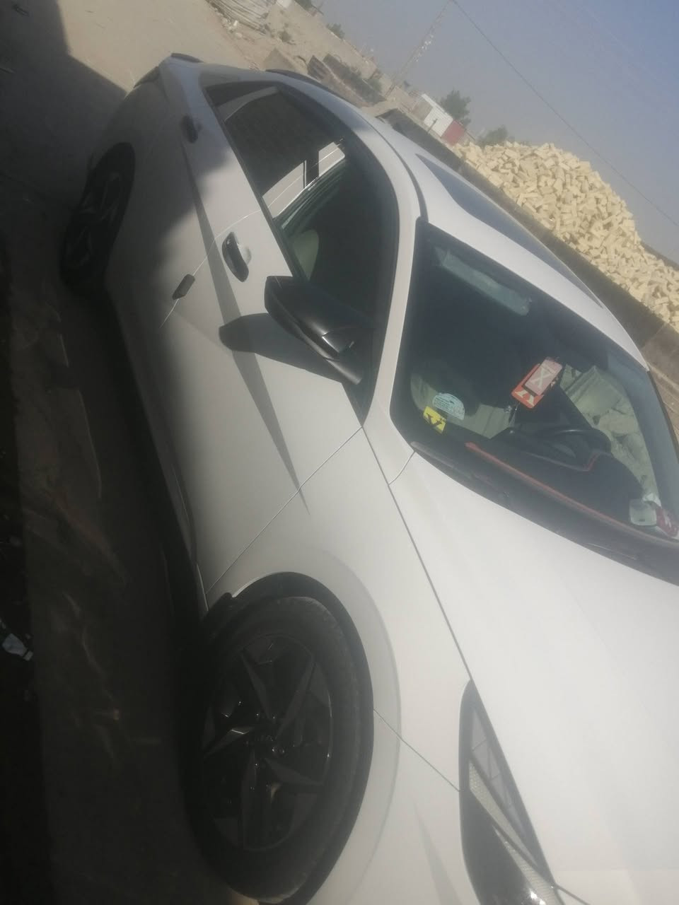 النترا مديل 23 خليجي محرك 2000 السياره باقي سنتين وتخلص لسياره يعني شركه فول مواصفات للتواصل ***********
