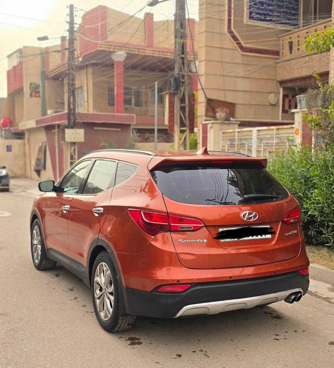 سنتافيا 2013 وارد امريكي 4 سلندر محرك 2000 تيربو حادثها جاملغ الايمن فقط فول مواصفات عدا الفتحة بيها صبغ جاملغ ايمن وقبق الجنطة والدعامية الامامية فقط 
سيارة جاهزة ومابيها نقص صور الحادث موجودة والسونار موجود السعر 135 وبيها مجال العنوان بغداد الحسينية 
*********** بغداد, العراق
