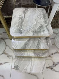 ديوان L • قماش خاولي • كاونترات مرمر