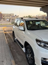 برادو موديل 2022 السيارة سبعينية فئة TXS السيارة جديدة مكفوله كفاله عا...