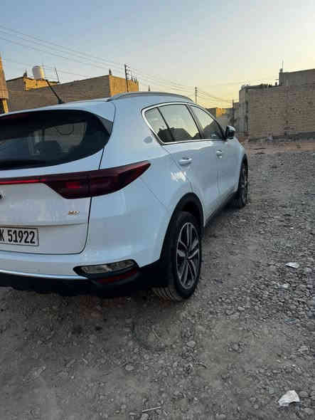 سلام عليكم شباب سبورتج موديل2020  خليخي موصفات نص فول رقم اربيل بسمنه     تخم تاير جديد مابيه اي نقص السياره كفاله ما عده بارد صغير          سعر 195 وبيه حك جيه رقم هاتف *********** بغداد البلديات
