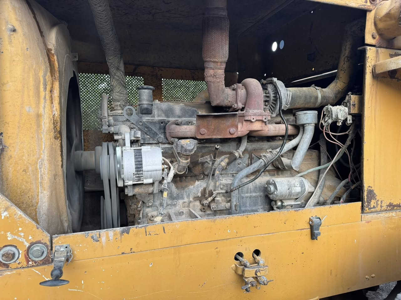 ‏ شفل توسكي موديل 86 سنوية سنوية ما ساقطة سنوية ما ساقطة رقم بغداد جاهز للعمل للاتصال رقم ‭٠٧٨٠ ٣٤١ ٤١٥٦‬ أبو أيمن سعر 200 ورقة بيها مجال
