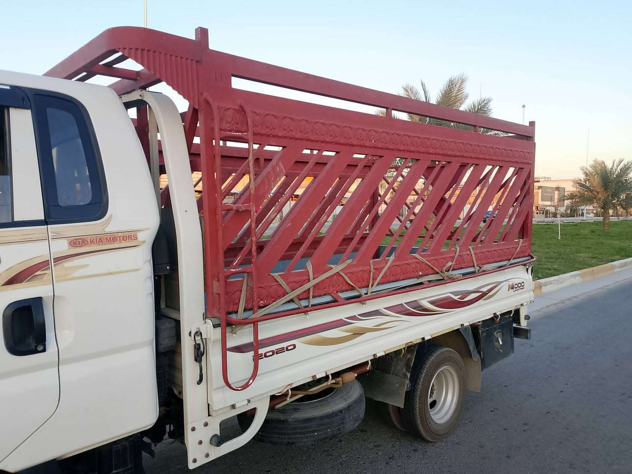 السلام عليكم محجر كيه فحل تفصال نضيف مكاني كربلاء 450السعر ***********
