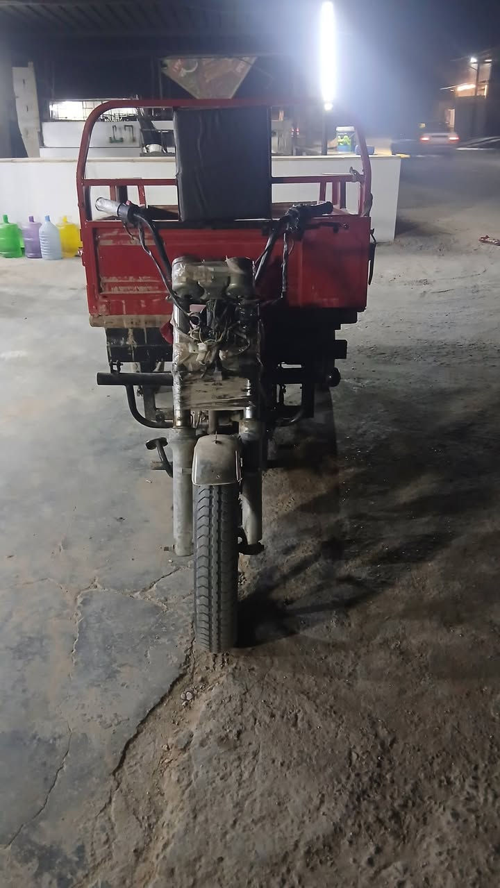 ستوته للبيع كلك كلك كلك مكفوله من سرقه العشائر يحتاج لها بس كهربائيات ستوته كفاله ماكينتها زينه طويريج السياحه الدعوم السعر 600 وبيها مجال رقم ***********
