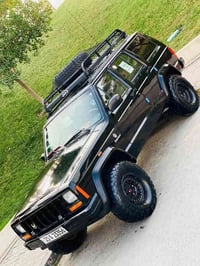 شيروكي • ١٩٩٢ • اوتوماتيك دبل ٤x٤