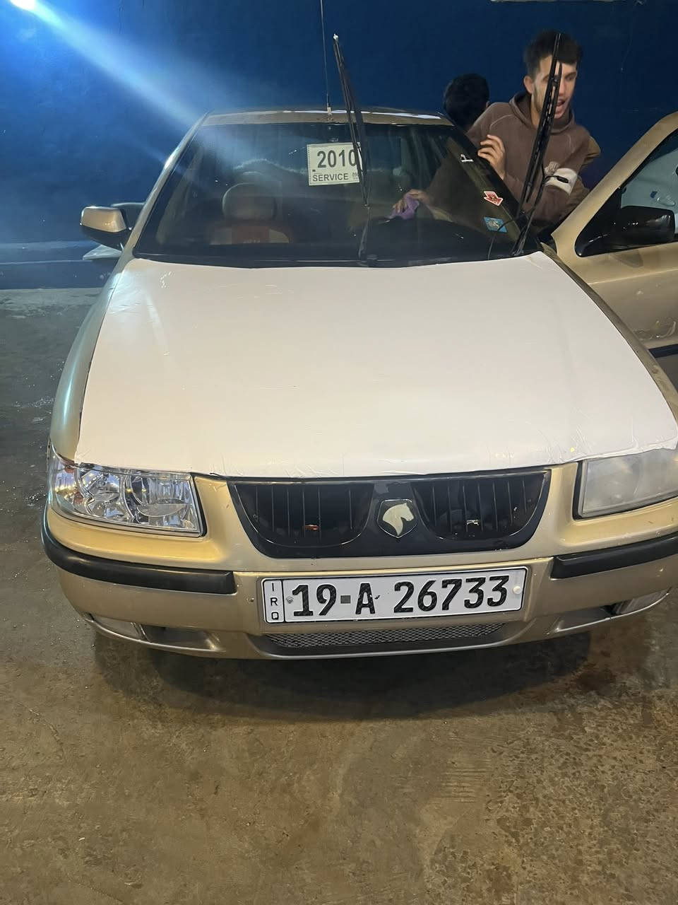 #للبيع سمند 2009. سنويه لل28 رقم إنكليزي تريد تحويل تريد وكاله. شرط گير ومحرك وكهربائيات. وتبريد ثلج صدر جديد ماصدات جدد  دواشمه اصليه 4سماعات ومسجل جديد  تيارات نص عمر  عايزهه ترتيبات قليله فقط  اترايهه وين ما تريد 
السعر 35ورقه وبيهه مجال 
رقم الهاتف ***********
