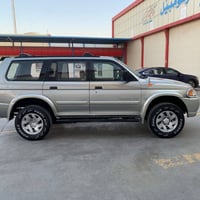 ميتسوبيشي نيتڤيا • ٢٠٠٠ • رقم دولي دهوك