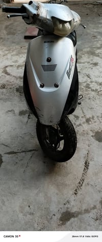 دراجه سازوكي 60 طافيه نقصه عقل وتشتغل دراجه نظيفه رايده 100قفل 0776005...