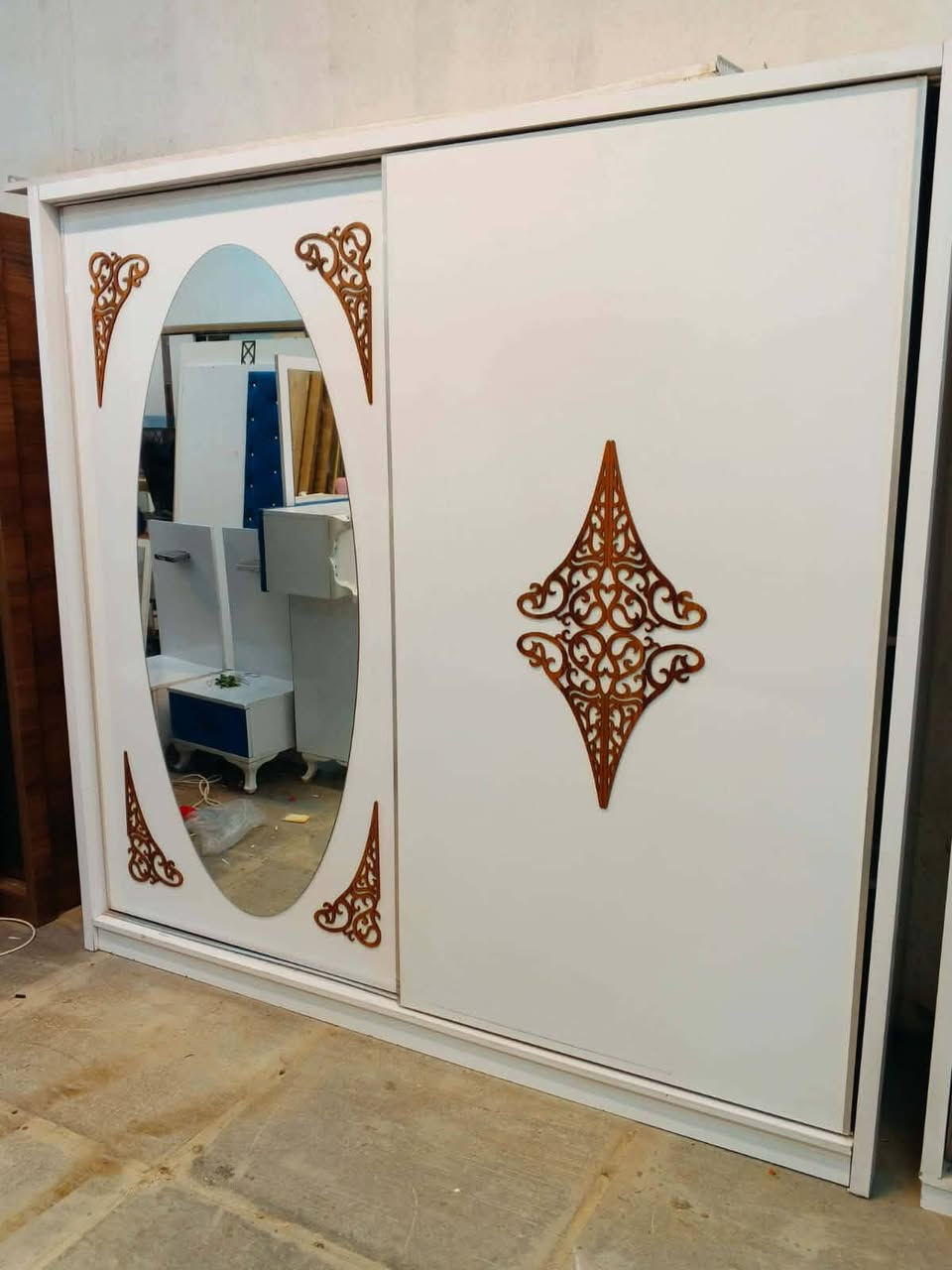 غرفه تركي.نظيفه جدا شخطه ما بيها السعر375مع شد ونقل الحجز واتس***********
