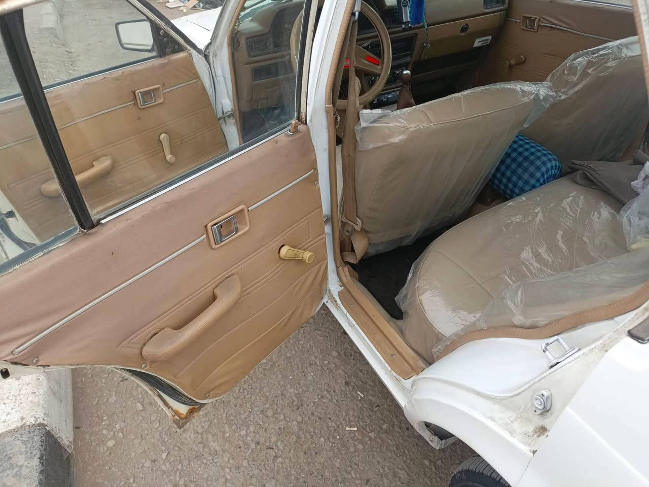 كورنا 1981رقم انكليزي بغداد بسمي تحويل ثاني يوم سنويه لغاية 2030 كير 5 نمر كارينا اكسن خفيف كارينا ومكينه كفاله حداديه جديده كهربائيات كلها شغاله غرفة جلد دوشمه جلد جديد قماره بلاديه بدون صبغ تدفئه تبريد ثلج تخم تاير ابو الخط سعر 40 اتصال ***********
