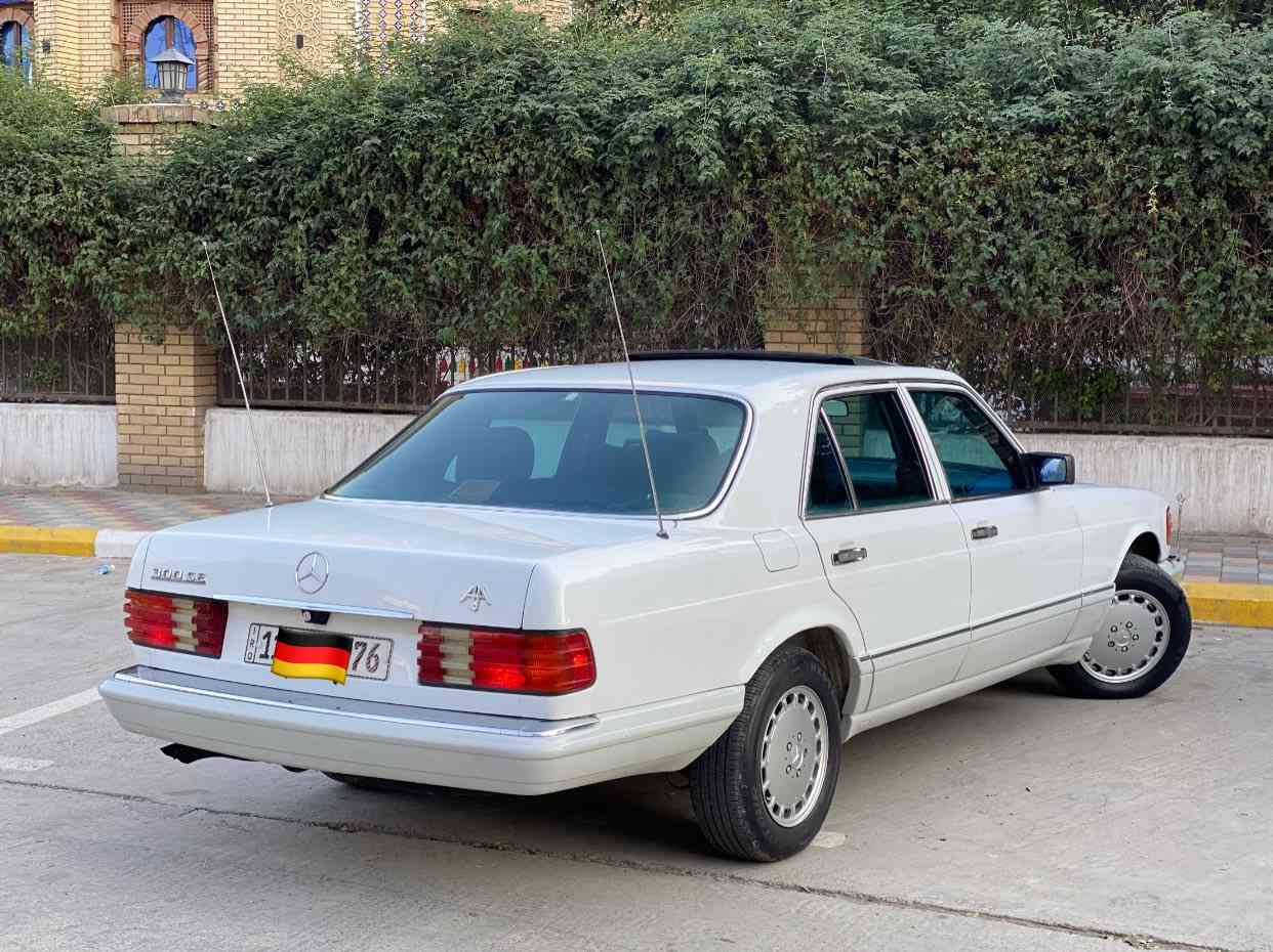 يالله ماشاء الله تبارك الله
سلام عليكم اخوان لعشاق الفخامه والهيبه مرسيدس بنز جامبو (رئاسي) 300 6 سلندر مكينه كير صدر تبريد مكفول وع بلاد بيها نشاط ماشاء الله تشك الكاع شك سياره جاهزه ع آخر حبايه تخم تاير جديد صدر جيد جدا منضومه زينون عالي ناصي دبل اريل كهرباء كشنات كهرباء فتحه سقف طكتين سياره كامله هزه سنويه فحص رقم بغداد كله جديد وبسمي تحويل مباشر مكاني بغداد رقمي للتواصل *********** سعرها 155 بيه مجال بسيط
