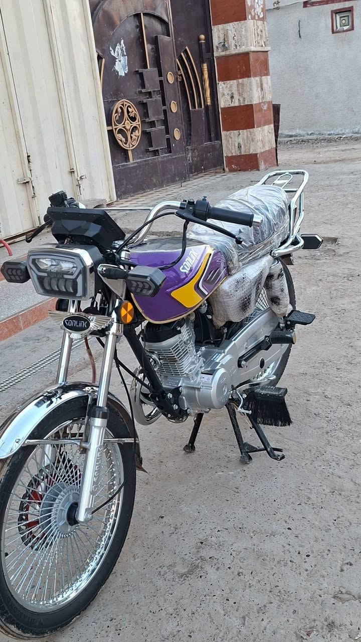 سلام عليكم موطور لبيع تايكر موديل 2025 مكفول كفاله عاماه هاي ثاني تبديلت ماناقصه شي سعر خاص او رقم ***********
