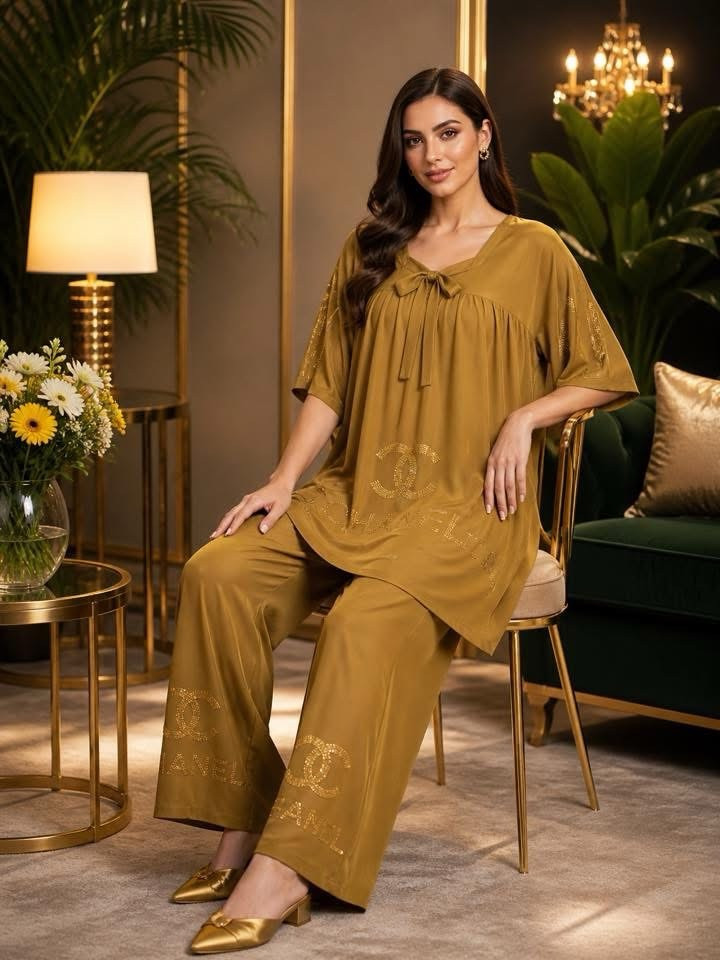 #بجامة نسائي موديل صيفي يجنن♥️😍
الوان صيفي بامتياز 🌻☀️
الخامة كشمير بارد🥶 💯
والسعر صار بـ8,000 الف فقط ‼️
القياس فري سايز وزن 70 - 100 🎗️

‏‎#لايحق_نشر_الصور_الخاصه_بمول_عزوز 🙏🏻
__________________________
‏‎#للحجز_مراسلة_الصفحة_او_واتساب 
*********** 

‏‎#التوصيل_2000_دينار :: البنوك // الاعظميـة // شارع فلسطين // الوزيريـة // صليخ // شارع المغرب // حي القاهره 

‏‎#التوصيل_3000_دينار :: حي التجار // حي سومر // الكريعات // حي تونس // حي اور // المهندسين // جميلة // باب المعظم // الطالبية 
‏‎باقـي_مناطق_بغـداد_واطراف_بغـداد 5,000 الـف 

‏‎المحافظـات_التوصيل 5،000 الـف 🚜🚜

‏‌‎الــعنوان/ بـغـداد - حـي الـقـاهـره ‌‎ سـوق عـلـي نــعـمـه
‏‌‎لـلحـجــز والأسـتـفـسـار يـرجـى مـراســلـة 📩
‏‎اوقات الدوام صباحـاً : من الساعه الـ 9 الـى الـ 1 
‏‎اوقات الدوام مـســاء : من الساعة الـ 4 الـى10ض
