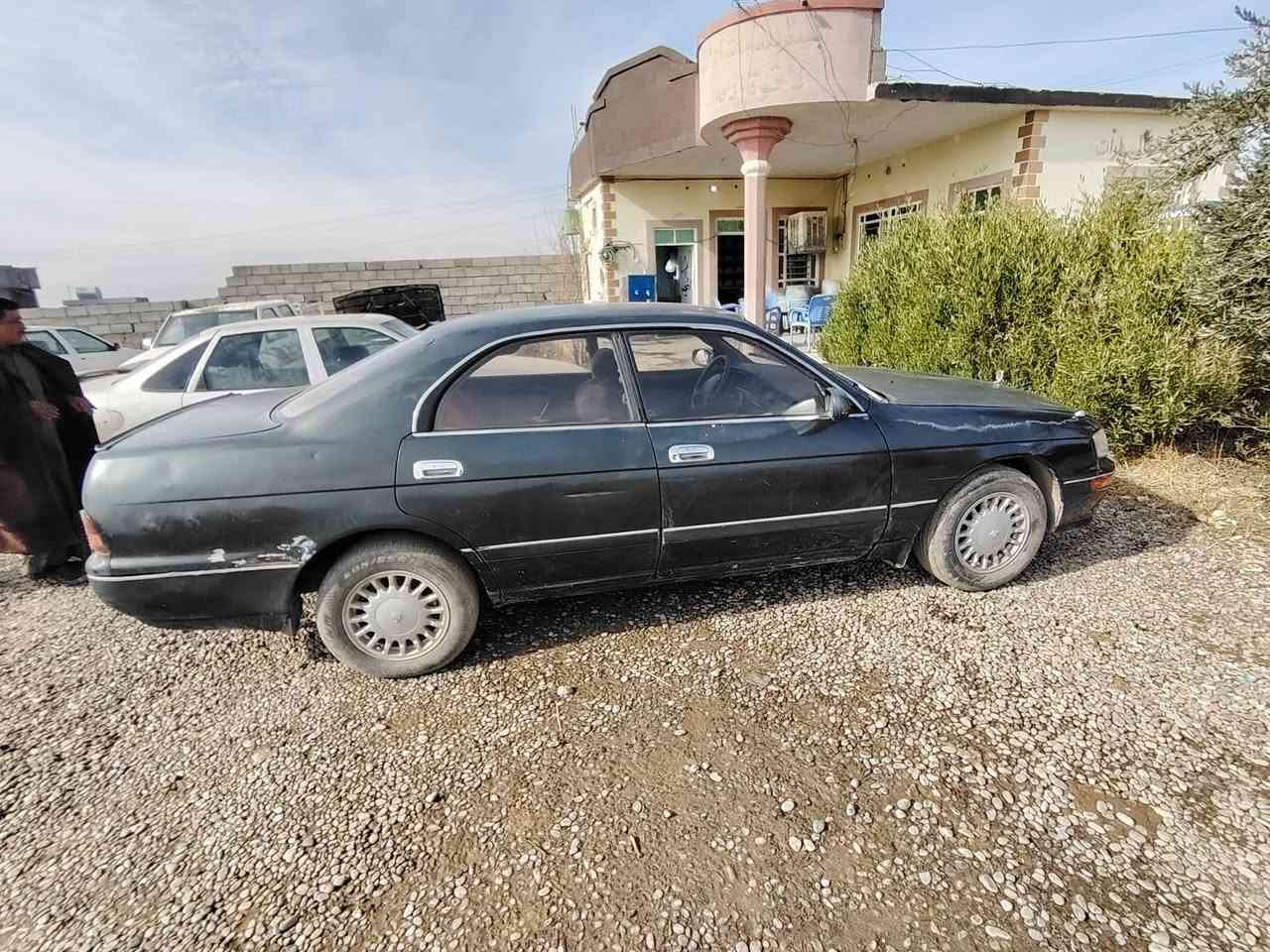 سلام عليكم بطه للبيع شرط التحويل بدون كص متصل محرك 2500 بي بدايه رخاوف شويه بس من تشغل الصبح رقم انكليزي صلاح الدين  لل 30 السعر 35 وبيها مجال ***********
