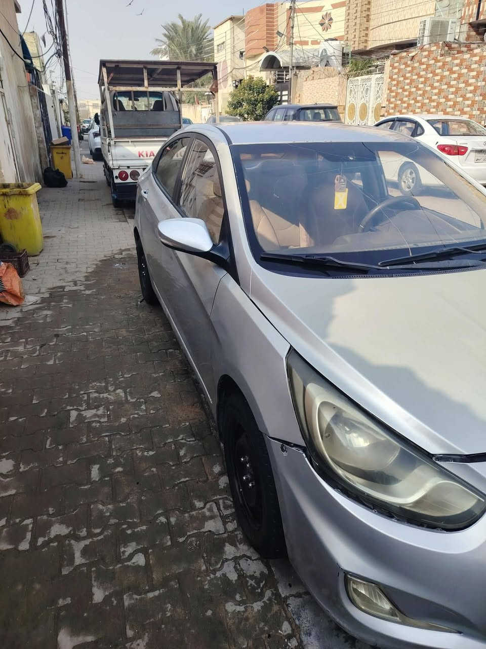 سلام عليكم اكسنت موديل ٢٠١٤ مصبوغه حزام بدون ضربه السعر ٦٨ وبيها مجال ***********
