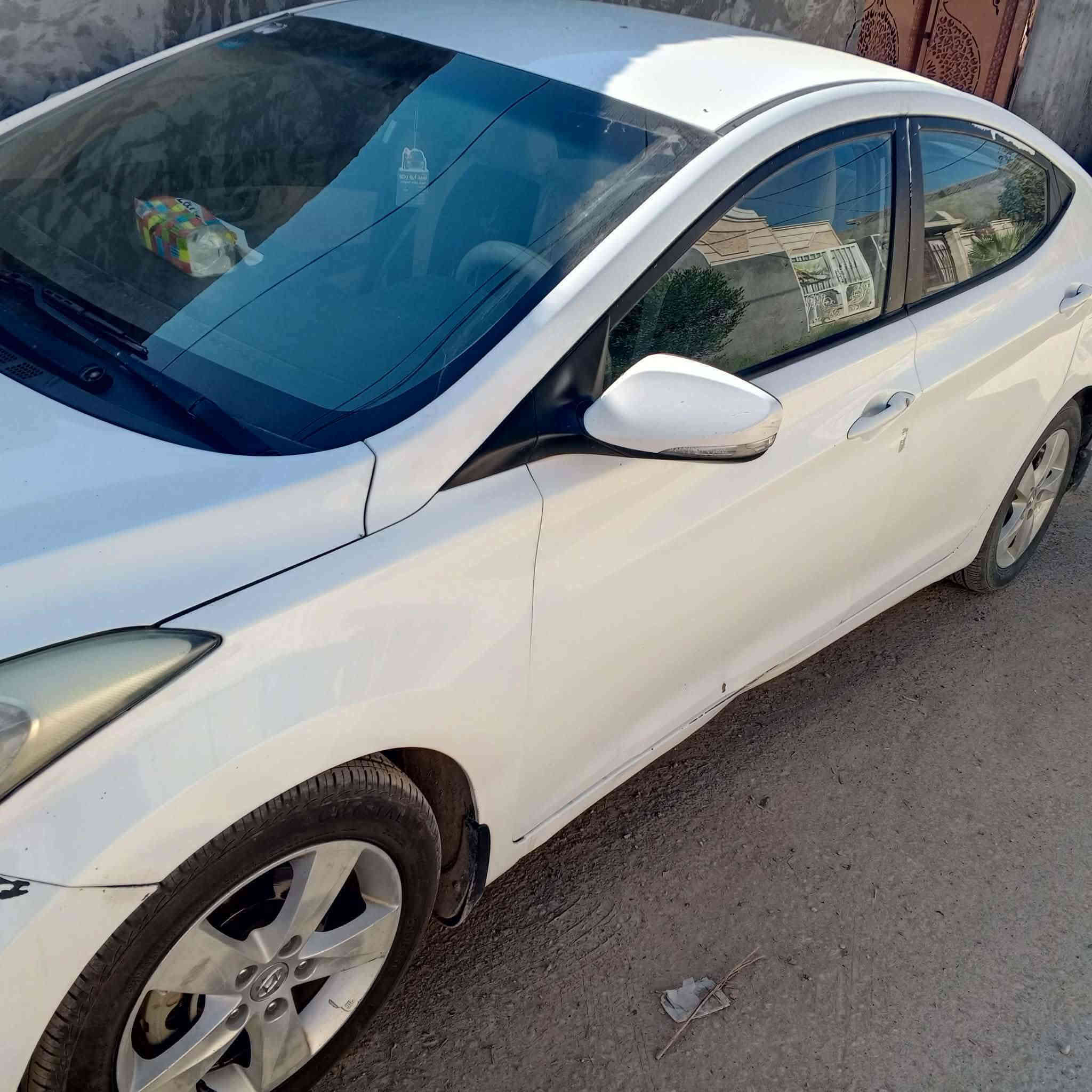 النترا موديل 2013
محرك 1600 دوش خليجي 
تحكمات جهتين 
اشاير بل مري 
زوج تايرات امامي 
صدر نضيف 
سياره جاهزة 
رقم بغداد نكليزي باسمي سياره 
سعر 115 وبيه مجال 
للتواصل ***********
