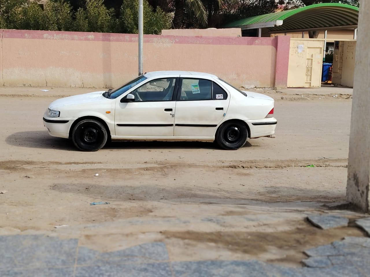 سمند للبيع موديل 11 مكفوله من ضربه وتبديل 
محرك وكير خير من الله تخم تاير تبريد شغال 
سنويه لحد 29 مصفره غرامات 
السعر 35 وبيهاا مجال حك الجيه 
‏‪0783 838 3242‬‏
