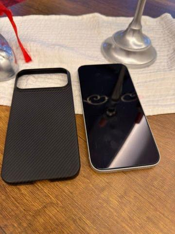 سلام عليكم 
17 برو ماكس
17pro max 
ايسم
ياباني
256
الجهاز نظيف ومكفول ومغلف طبقة حماية مكفول من الزلغ سلڤر
وياه كڤر بيتاكا اصلي سعره ب75  
سعر نهائي 1900 
بغداد الحرية توصيل ماعندي 
***********
