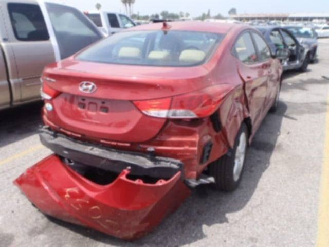 السلام عليكم ورحمة الله وبركاته 
النترا 2013 أمريكي الون ماروني  ماشيه 74000 ميل السياره باسمي الرقم الجديد والسونر مرفق  مكان سيارة بغداد حي العامل  السعر 107 ورقه وبيها مجال 
للاستفسار 
***********
